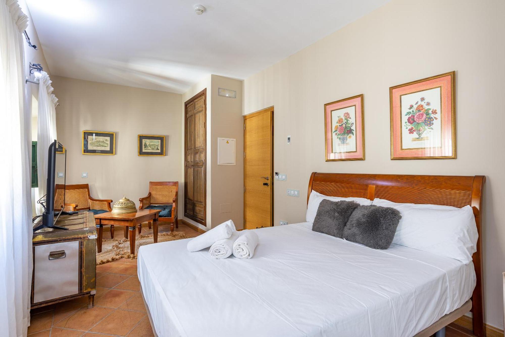 Hotel Albaicin Коін Екстер'єр фото